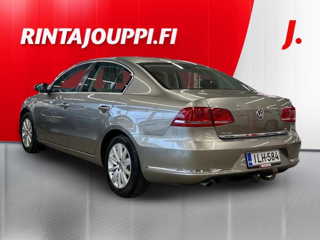 Volkswagen Passat 2014 Ruskea (beige)