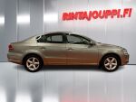 Volkswagen Passat 2014 Ruskea (beige)