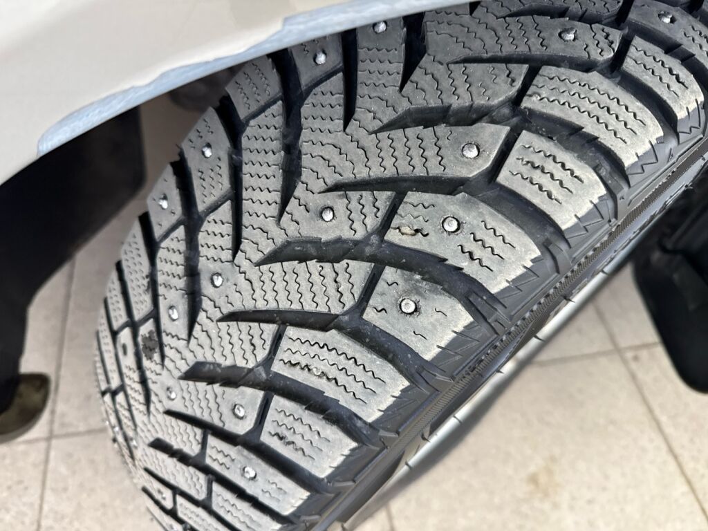 Ford B-Max 2013 Harmaa