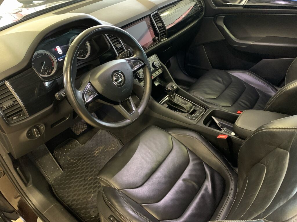 Skoda Kodiaq 2018 Ruskea (beige)