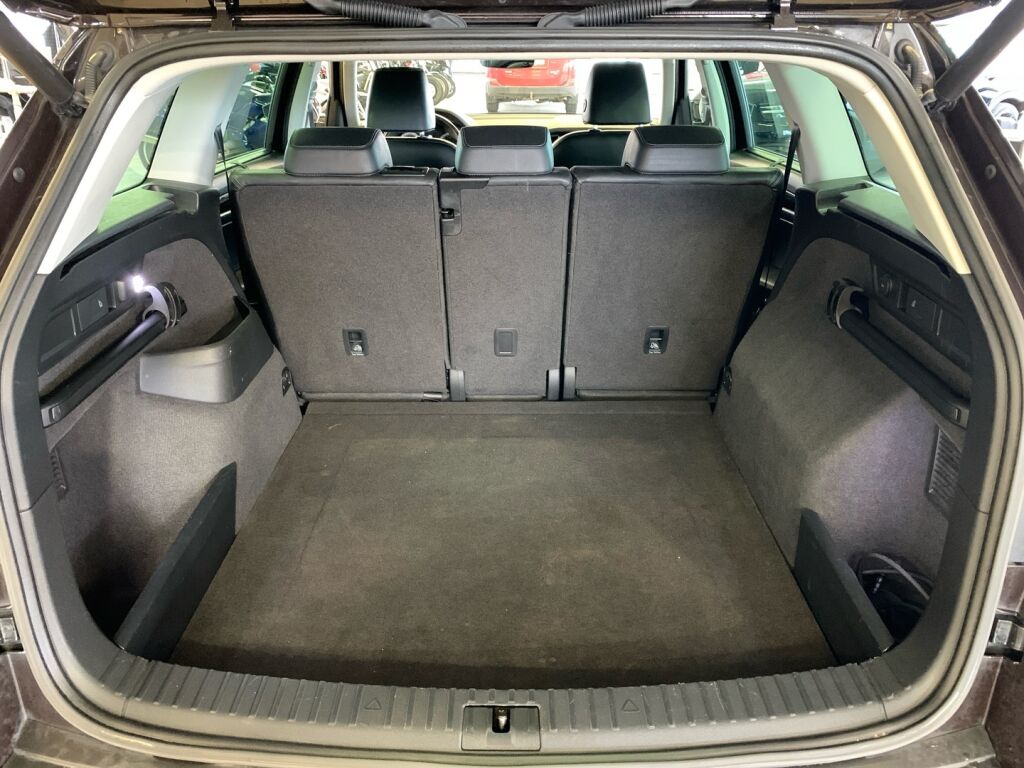 Skoda Kodiaq 2018 Ruskea (beige)