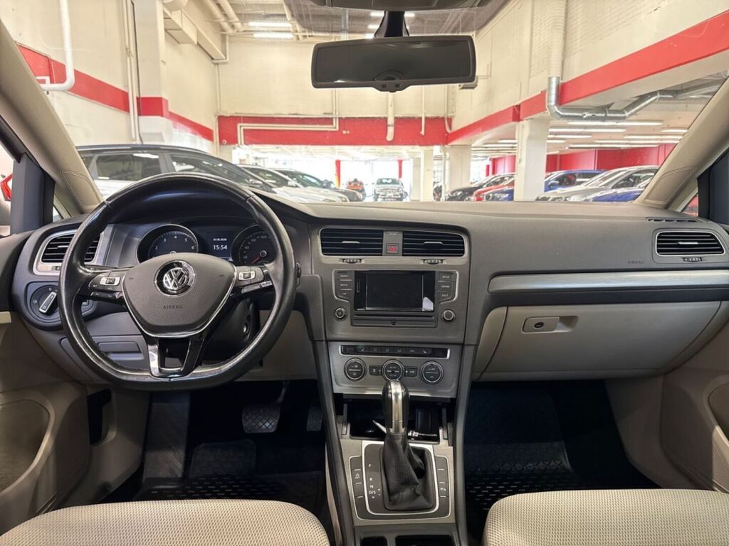 Volkswagen Golf 2013 Harmaa