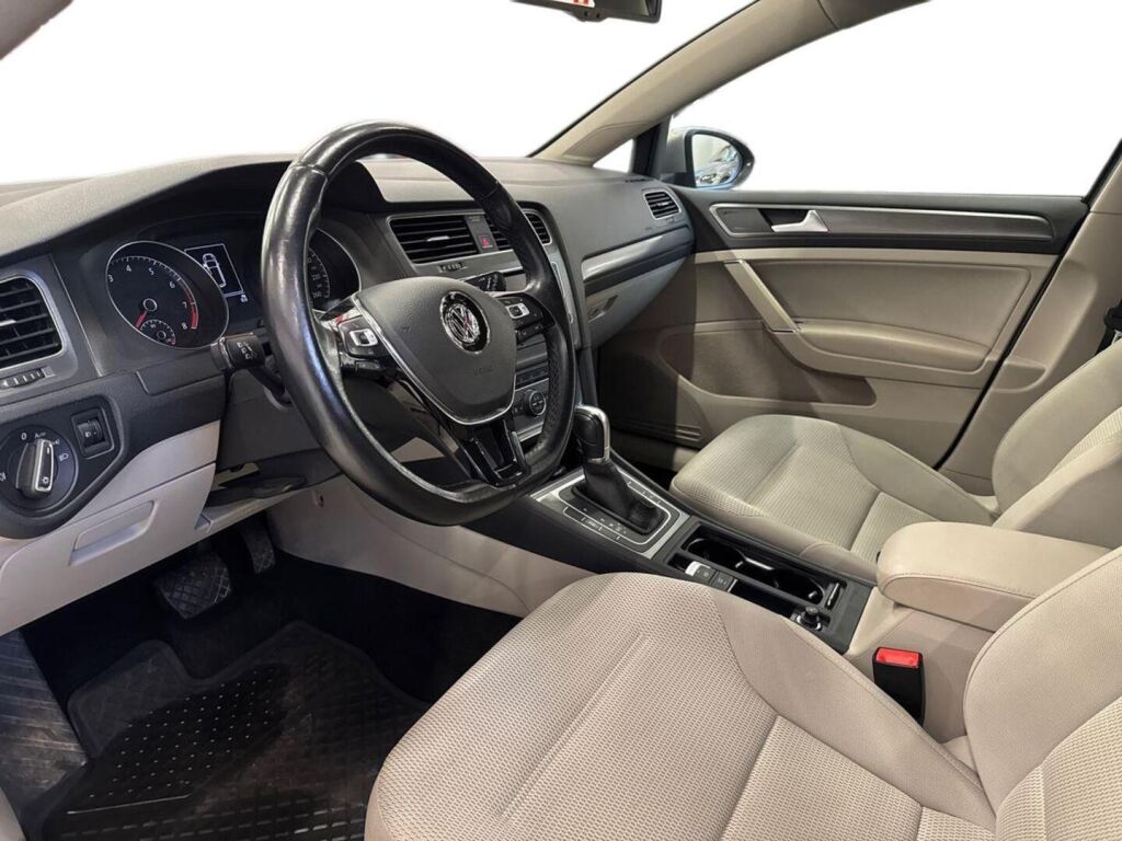 Volkswagen Golf 2013 Harmaa