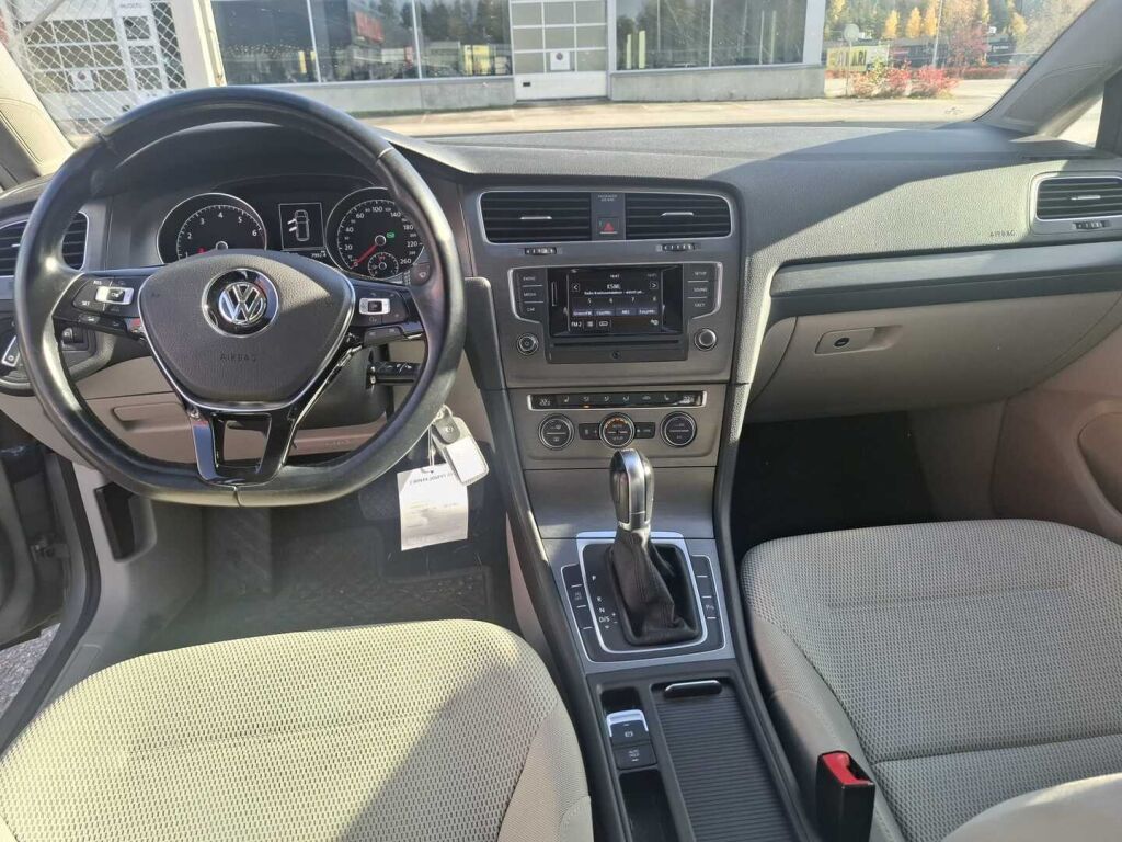Volkswagen Golf 2013 Harmaa