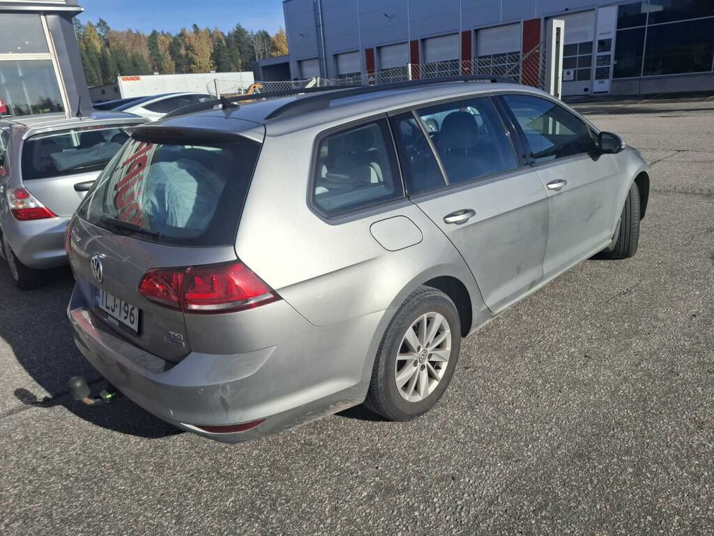 Volkswagen Golf 2013 Harmaa