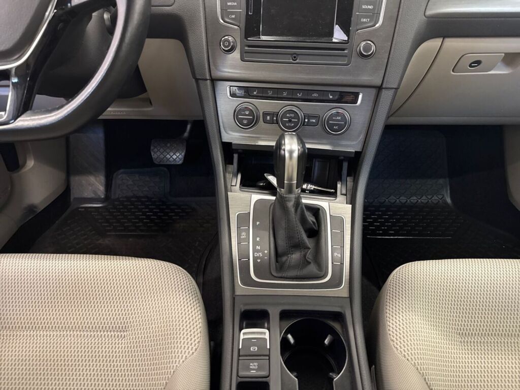 Volkswagen Golf 2013 Harmaa