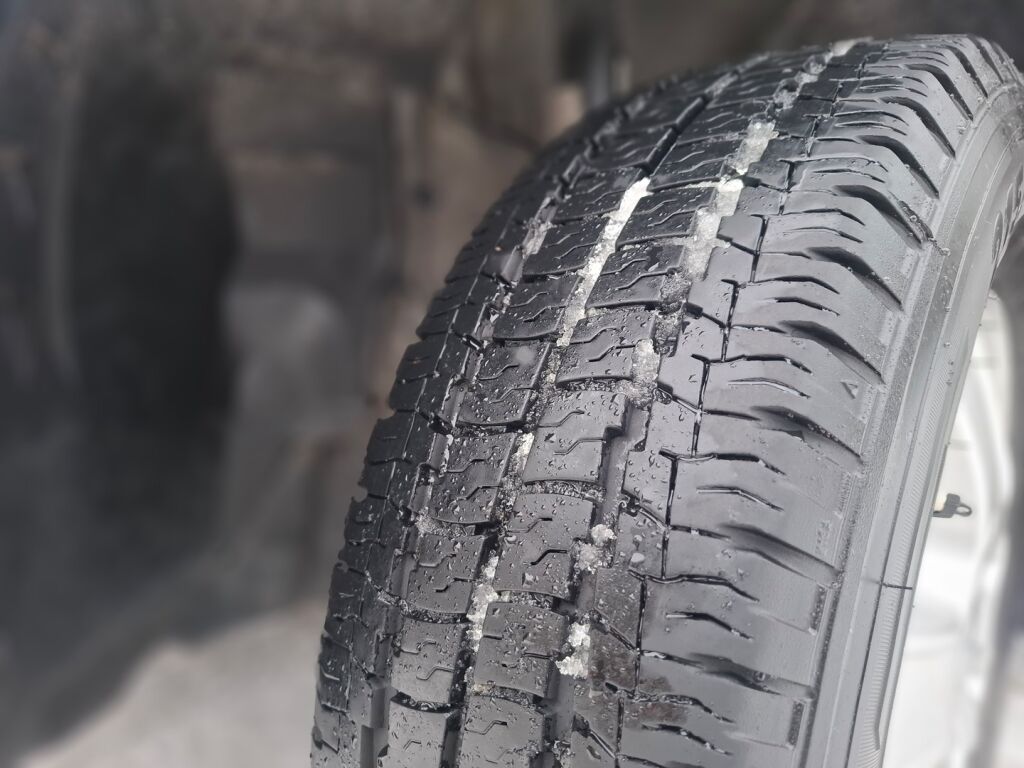 Adria Coral Plus 670 SL 2010 Valkoinen