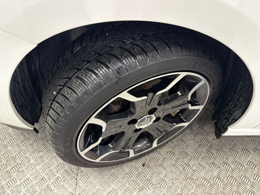 Citroen DS3 2013 Valkoinen