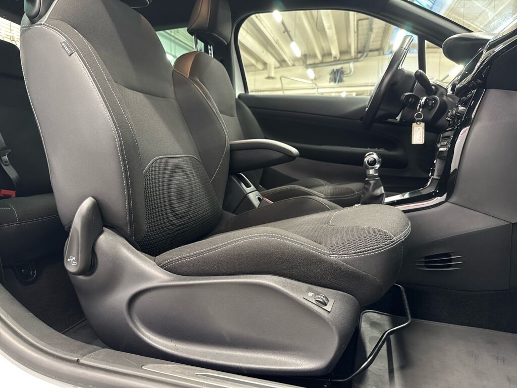 Citroen DS3 2013 Valkoinen