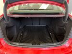 BMW 320 2013 Punainen