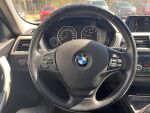 BMW 320 2013 Punainen