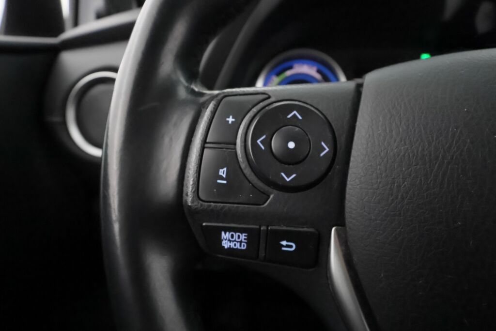 Toyota Auris 2014 Harmaa