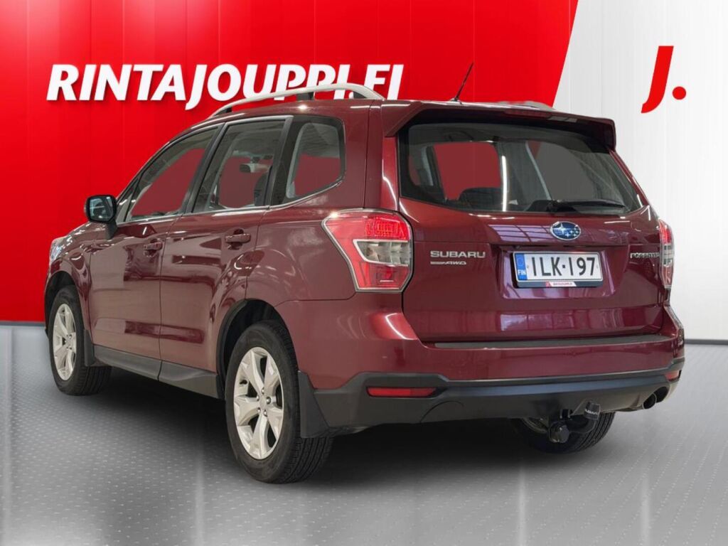 Subaru Forester 2013 Punainen
