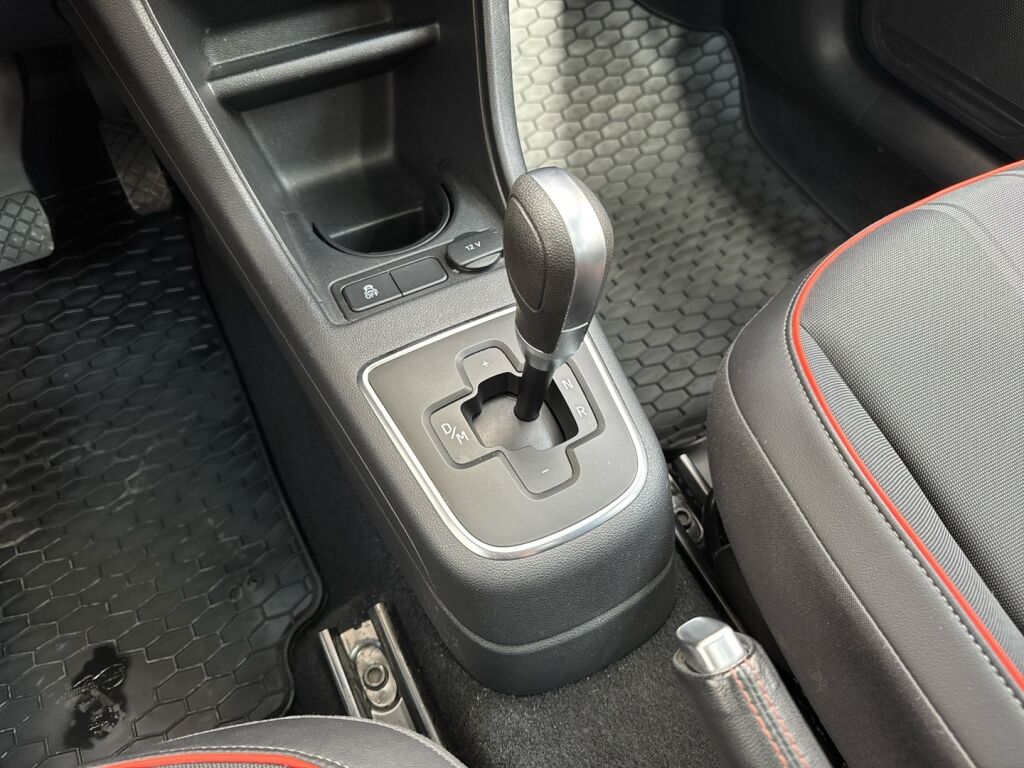 Volkswagen up! 2014 Oranssi