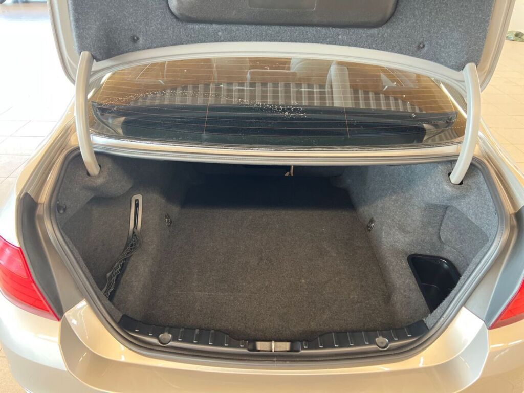 BMW 520 2013 Harmaa