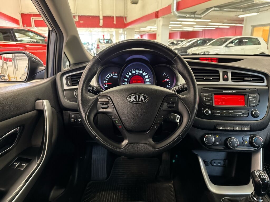 Kia Ceed 2014 Sininen