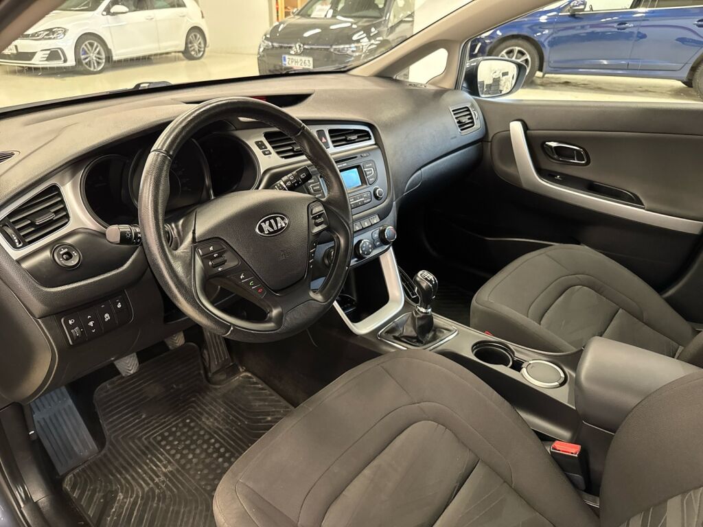 Kia Ceed 2014 Sininen