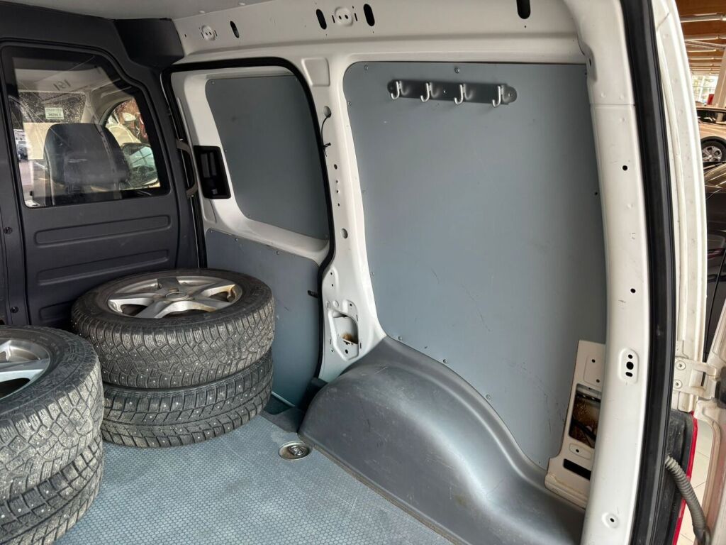 Volkswagen Caddy 2014 Valkoinen