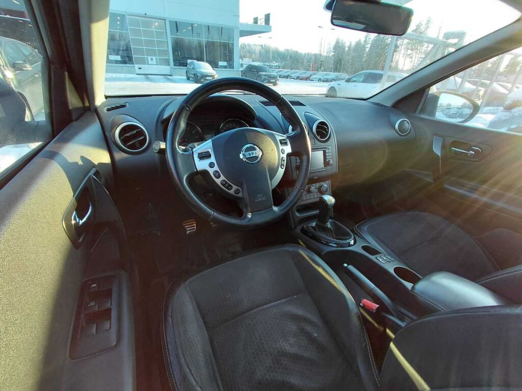 Nissan Qashqai+2 2013 Violetti