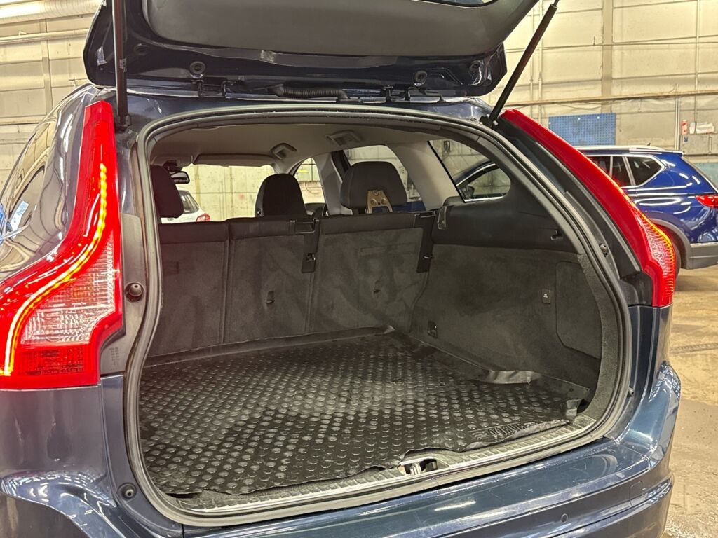 Volvo XC60 2014 Sininen