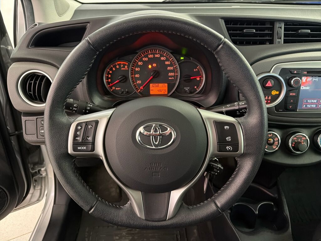 Toyota Yaris 2014 Hopea