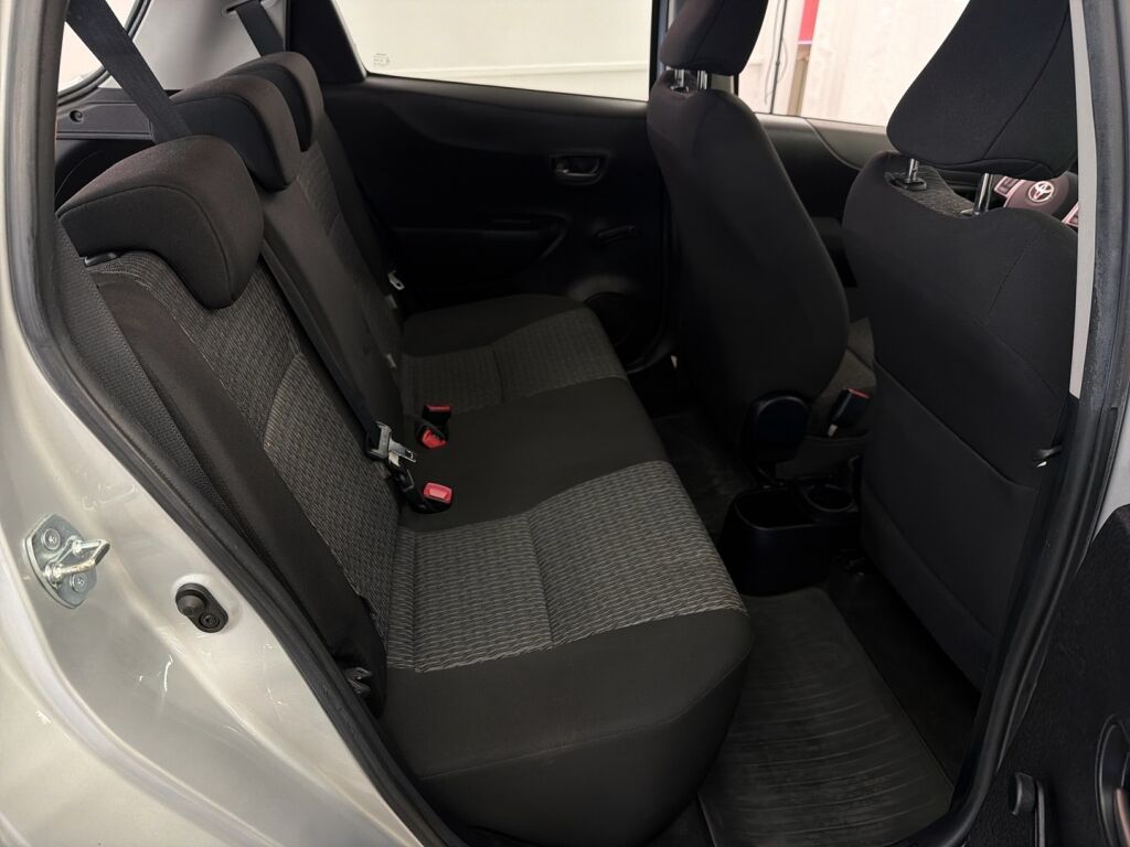 Toyota Yaris 2014 Hopea