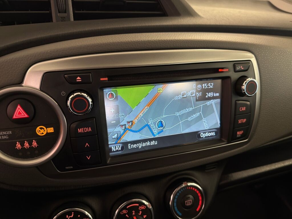 Toyota Yaris 2014 Hopea