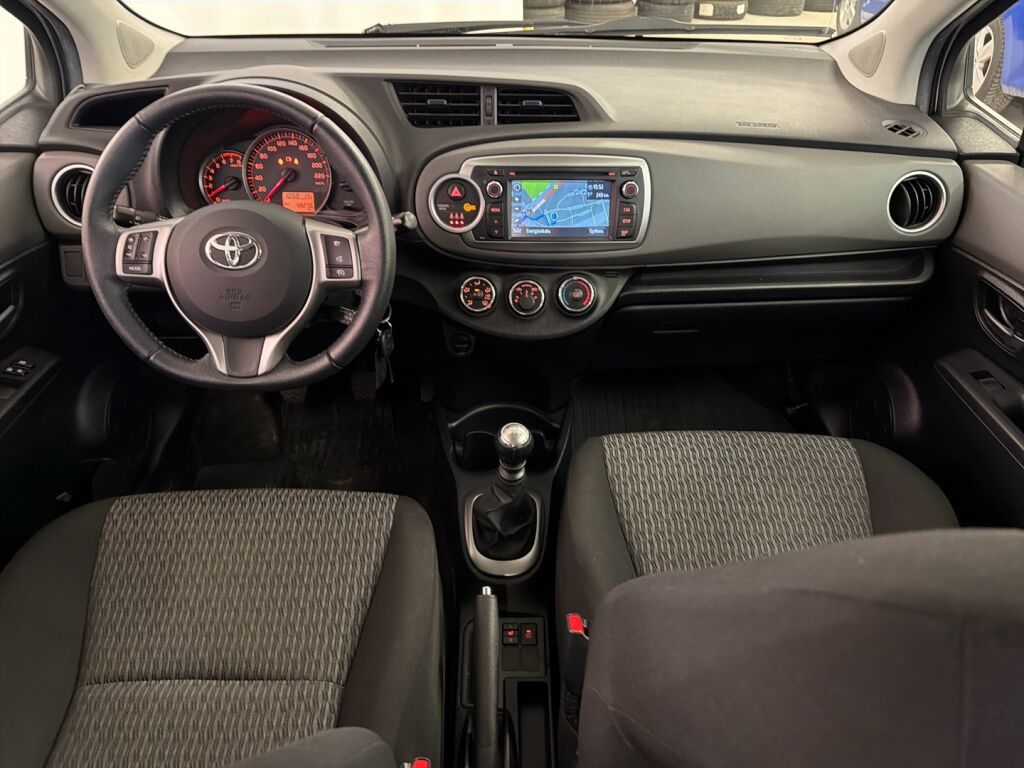 Toyota Yaris 2014 Hopea