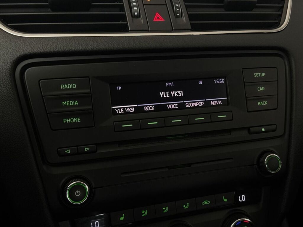 Skoda Octavia 2014 Punainen
