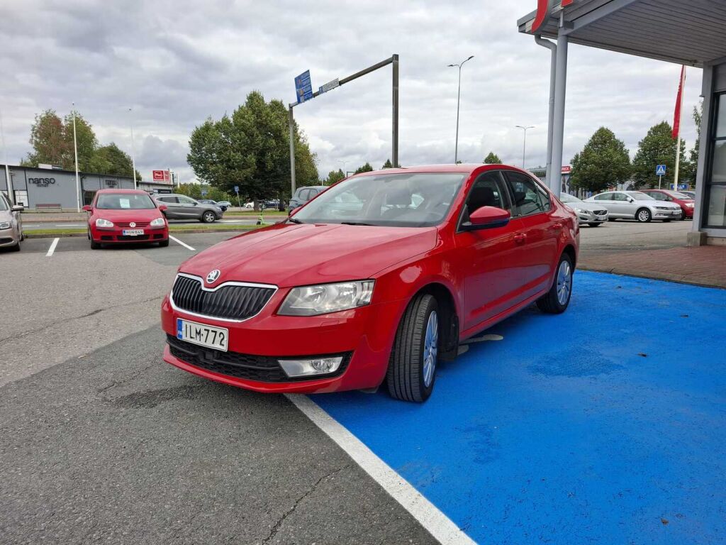 Skoda Octavia 2014 Punainen