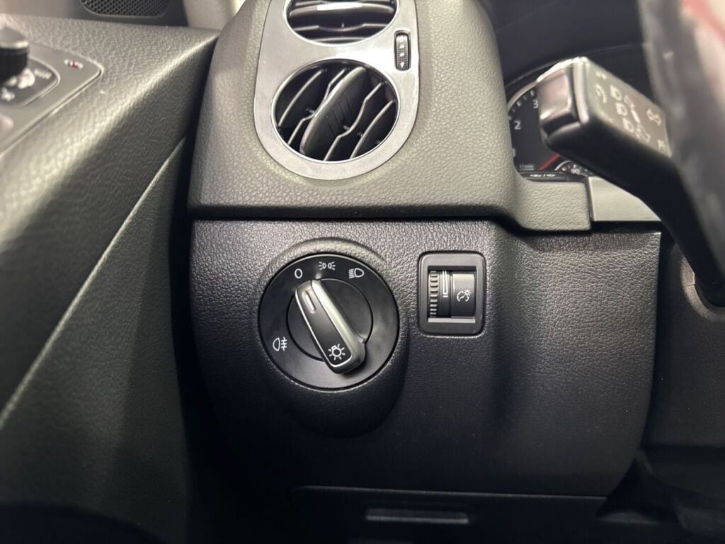 Volkswagen Tiguan 2014 Musta