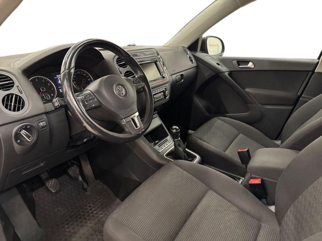 Volkswagen Tiguan 2014 Musta