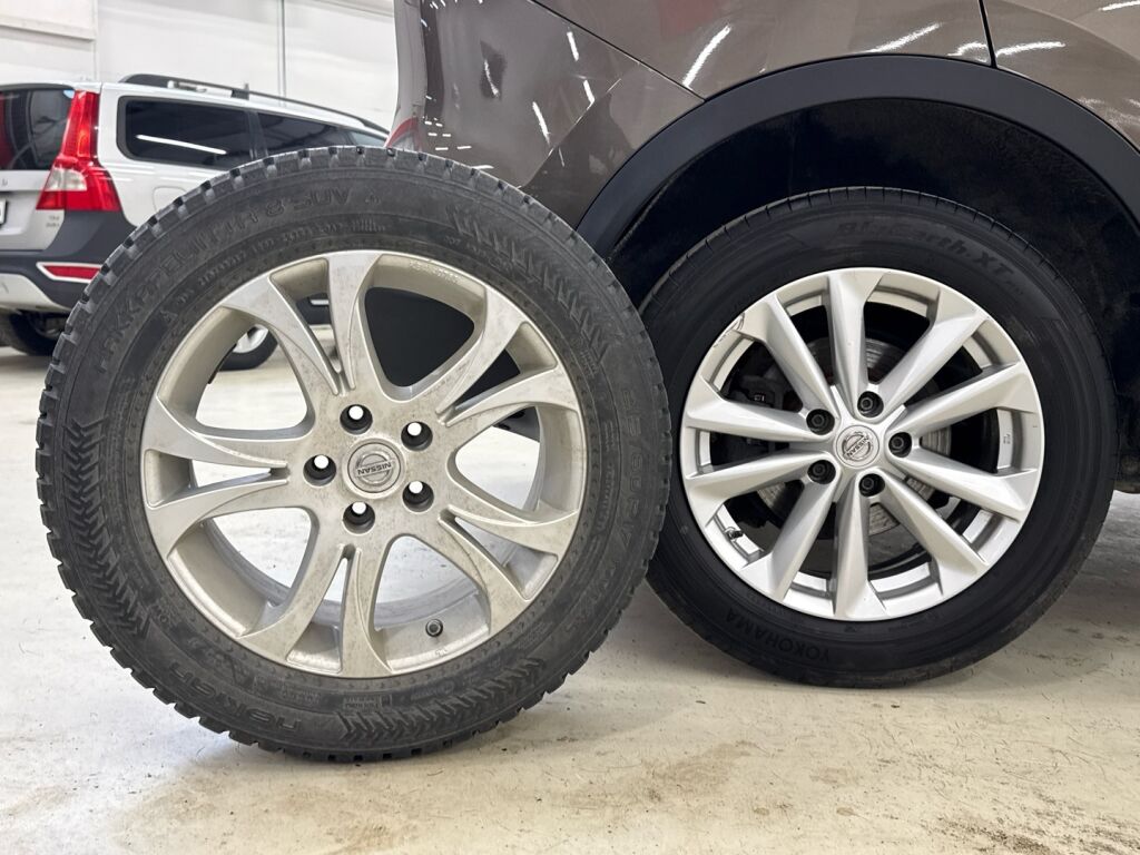 Nissan Qashqai 2014 Ruskea (beige)