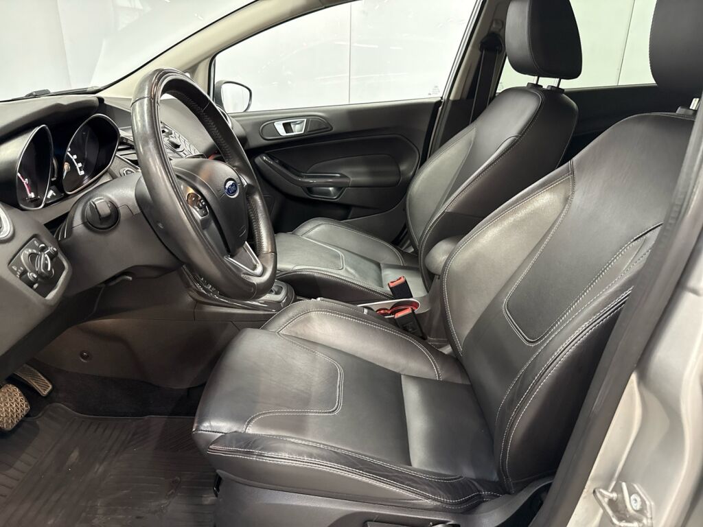 Ford Fiesta 2014 Harmaa