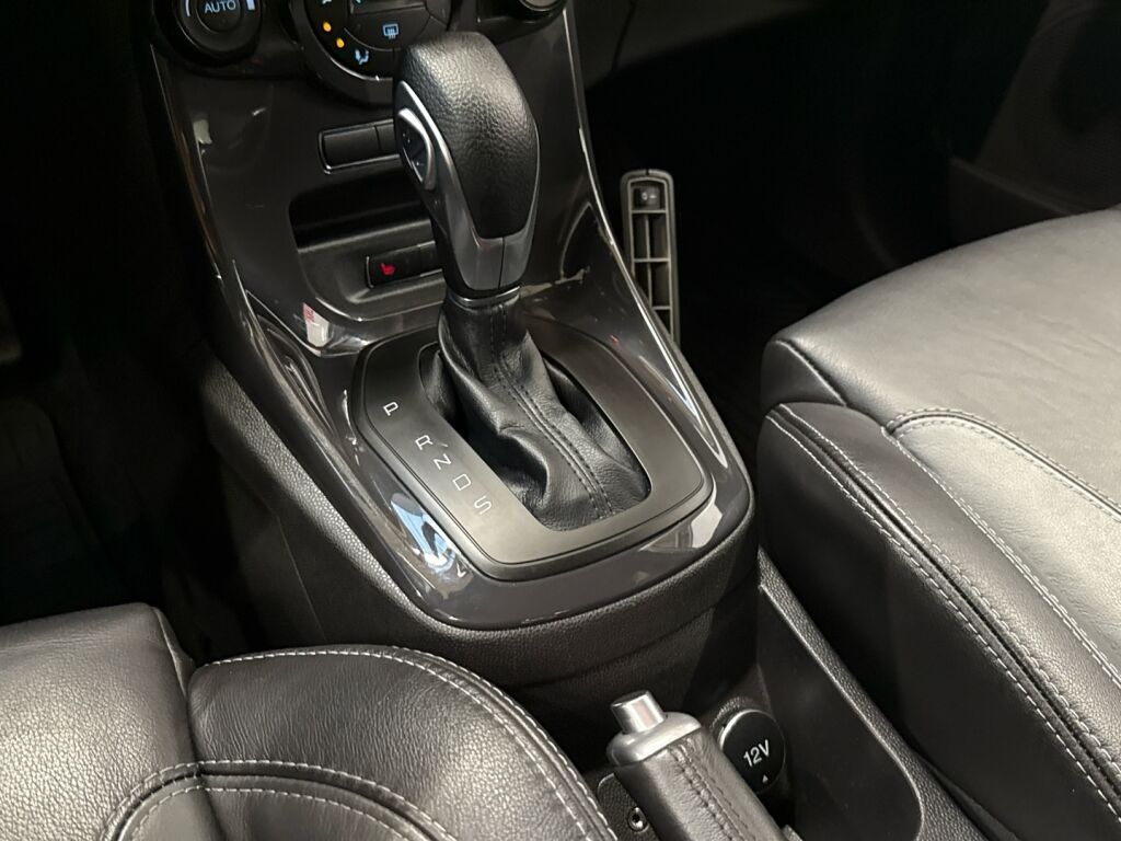 Ford Fiesta 2014 Harmaa