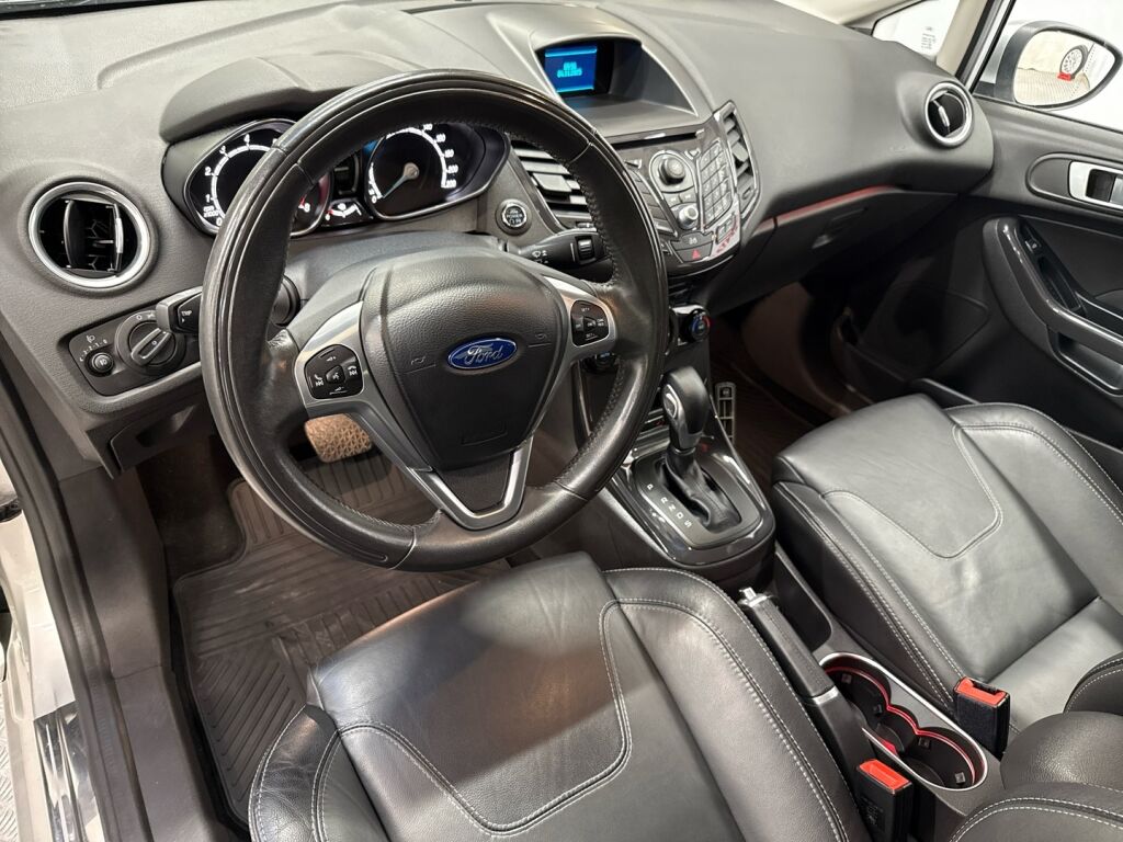 Ford Fiesta 2014 Harmaa