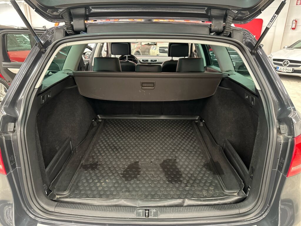 Volkswagen Passat 2014 Harmaa