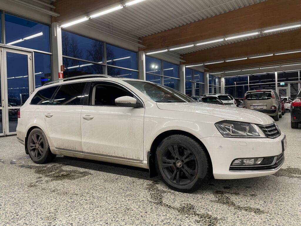 Volkswagen Passat 2014 Valkoinen