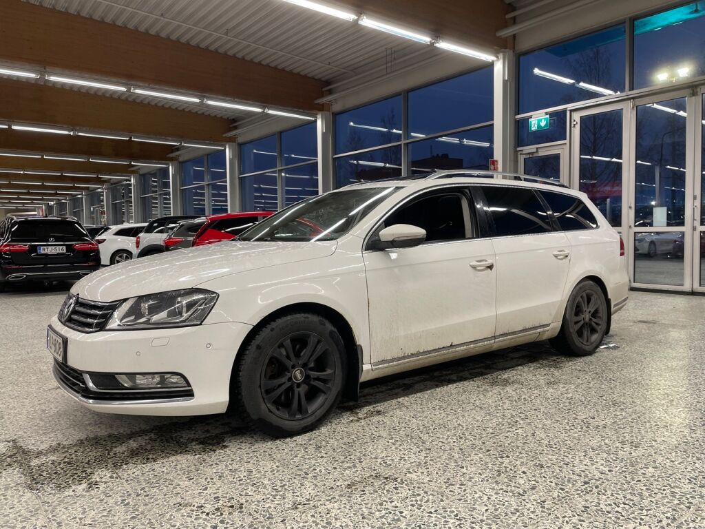Volkswagen Passat 2014 Valkoinen