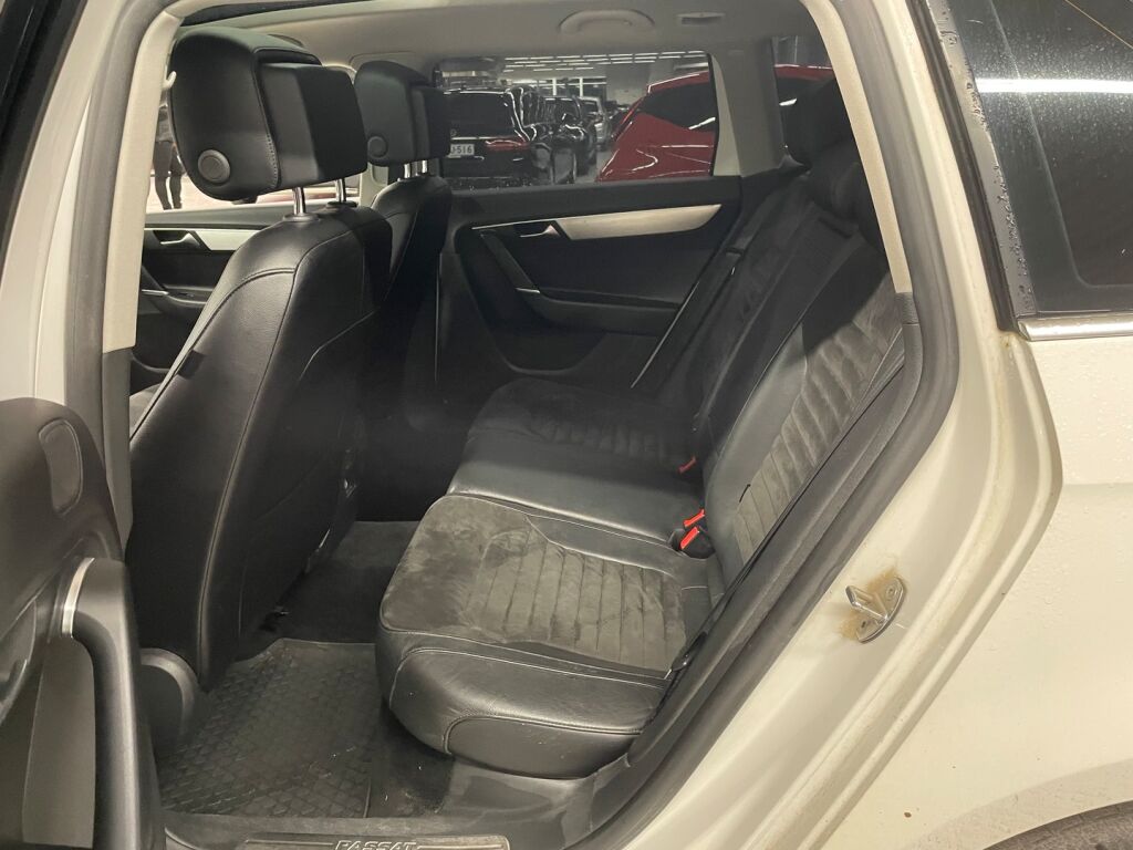 Volkswagen Passat 2014 Valkoinen