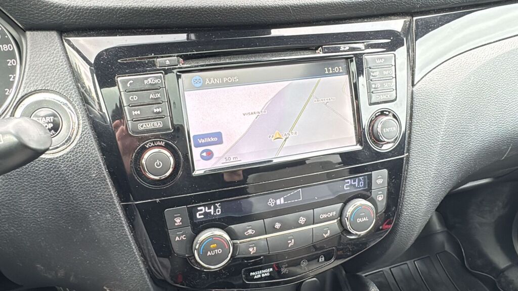 Nissan Qashqai 2014 Punainen