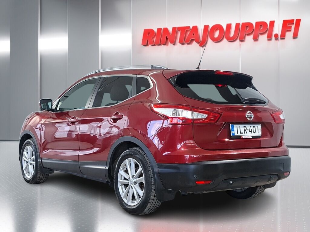 Nissan Qashqai 2014 Punainen