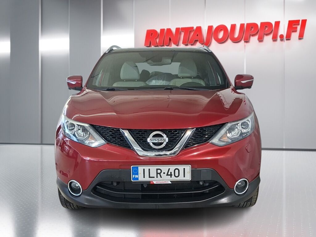 Nissan Qashqai 2014 Punainen