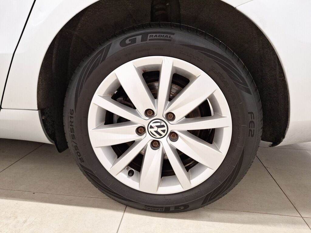 Volkswagen Passat 2014 Hopea