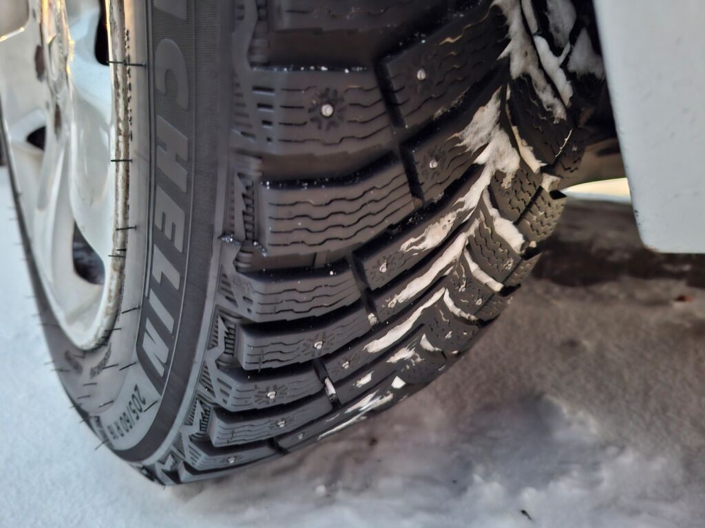 Mercedes-Benz C 2014 Harmaa