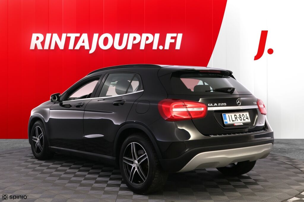 Mercedes-Benz GLA 2015 Musta