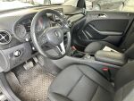 Mercedes-Benz B 2014 Musta