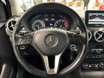 Mercedes-Benz B 2014 Musta