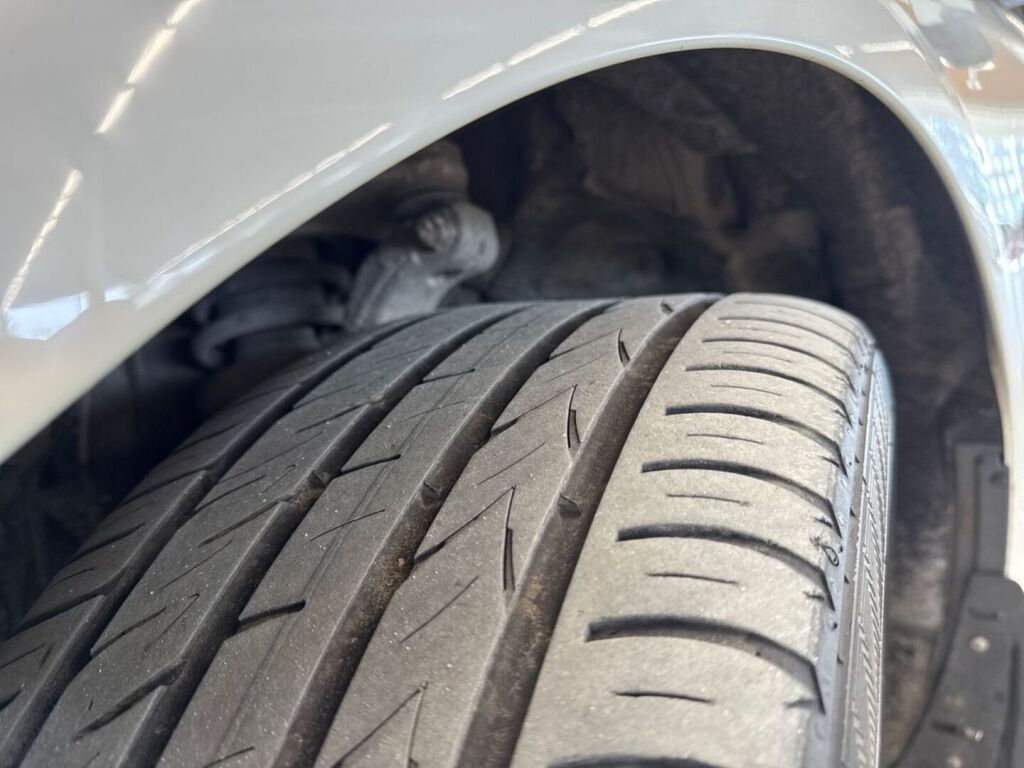 BMW 530 2014 Valkoinen