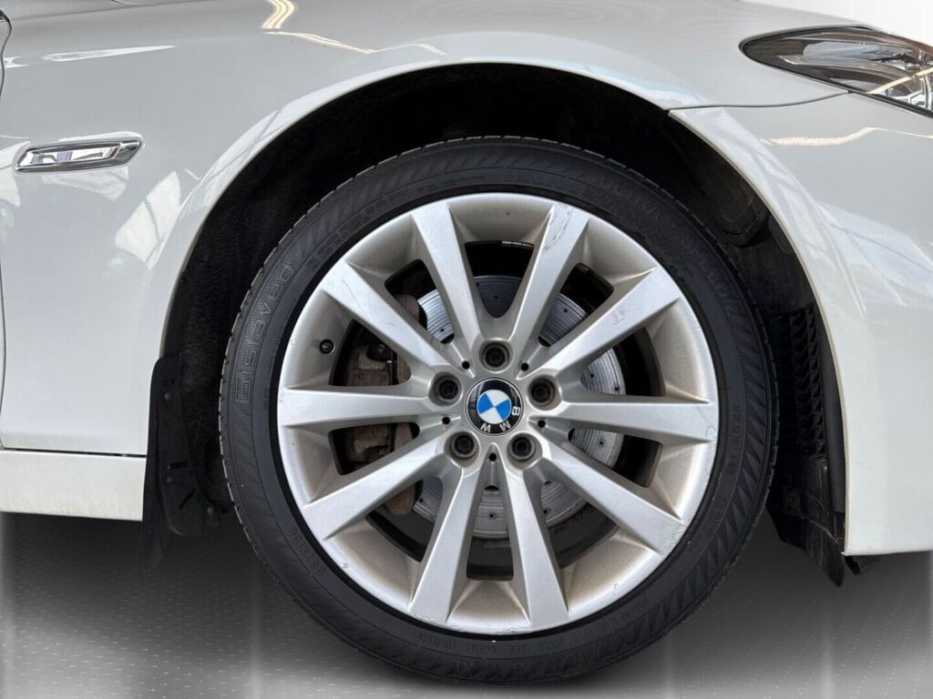 BMW 530 2014 Valkoinen